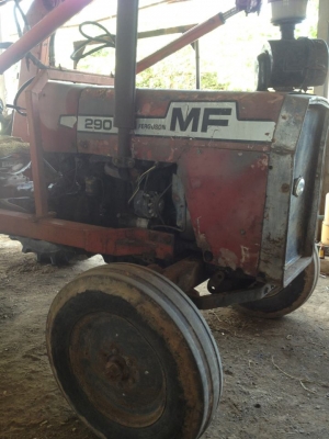 รถคีบพร้อมใช้งานราคาถูก ติดต่อ0947626338 กี้ครับ