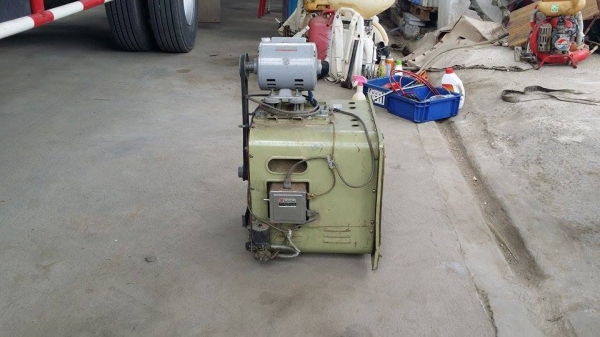 มอเตอร์เครื่องอบข้าวเก่าญี่ปุ่น MITSUBISHI  รุ่น  FB-33 สภาพดี เครื่องพร้อมใช้งาน  ขนาดกระทัดรัด  ไม่เคยใช้งานในไทย