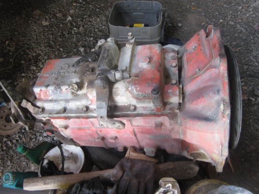 ขายเกียร์ 9รอบของhinoเสื้อตัวy ราคา42000