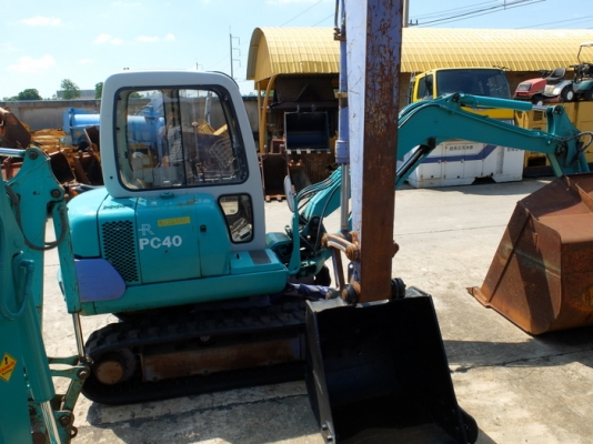 ขาย รถขุดเล็ก KOMATSU PC40-7 เก่านอกเดิมๆ 580,000 TEL : 087-0339334 (อ็อฟ)
