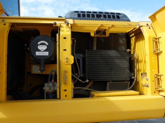 ขาย รถขุด KOMATSU PC200-8 สวยๆเดิมๆ 2,200,000 TEL : 087-0339334 (อ็อฟ)