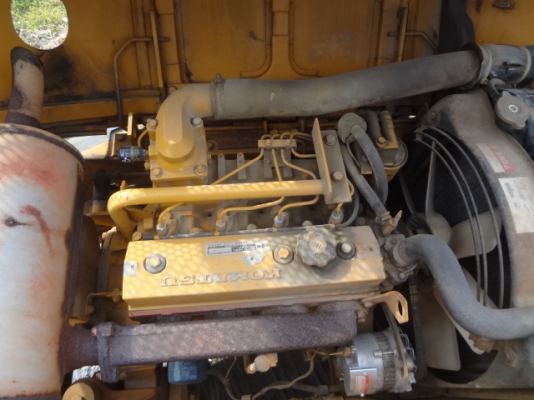 ขายด่วนKOMATSU PC60-5 มาใหม่  เก่าญี่ปุ่น  สภาพสวย  พร้อมใช้  สนใจโทร 089-7462641  สุวรรณี  จ้า