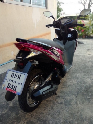 อย่างสวย Honda Click 125 i Combi ลายStreet รถปลายปี55 สวยๆครับ