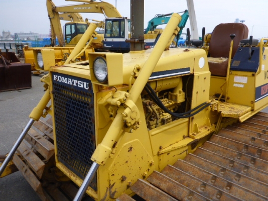 ขายด่วน KOMATSU D20PL-6 เก่าญี่ปุ่น  มาใหม่ สภาพสวย  พร้อมใช้  สนใจโทร  089-7462641  สุวรรณีจ้า