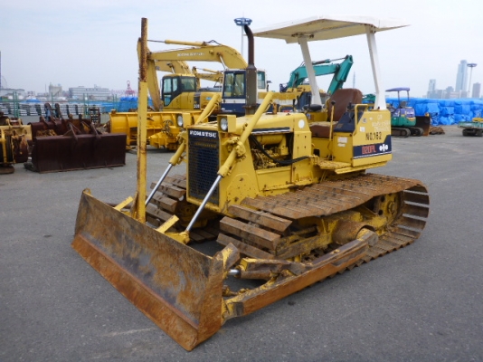 ขายด่วน KOMATSU D20PL-6 เก่าญี่ปุ่น  มาใหม่ สภาพสวย  พร้อมใช้  สนใจโทร  089-7462641  สุวรรณีจ้า