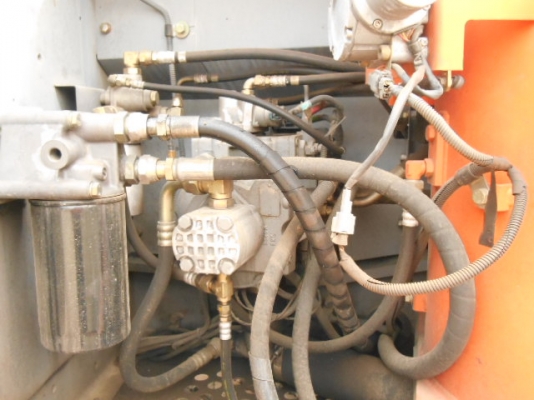 ขายด่วน HITACHI  ZX 120 มาใหม่  เก่าญี่ปุ่น  ยังไมเคยใช้งานในไทย    สภาพสวยพร้อมใช้   สนใจโทร  089-7462641  สุวรรณี  จ้า