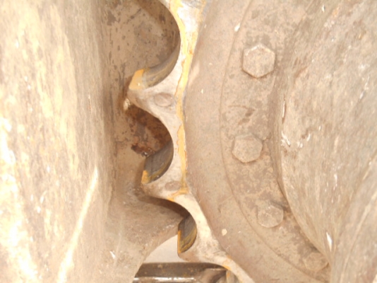 ขายด่วน HITACHI  ZX 120 มาใหม่  เก่าญี่ปุ่น  ยังไมเคยใช้งานในไทย    สภาพสวยพร้อมใช้   สนใจโทร  089-7462641  สุวรรณี  จ้า