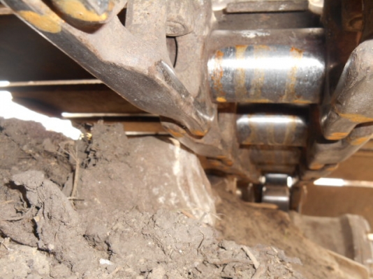 ขายด่วน HITACHI  ZX 120 มาใหม่  เก่าญี่ปุ่น  ยังไมเคยใช้งานในไทย    สภาพสวยพร้อมใช้   สนใจโทร  089-7462641  สุวรรณี  จ้า