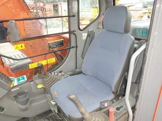 ขายด่วน รถขุด HITACHI ZX120  นำเข้าเองจากญี่ปุ่นโดยตรง สภาพสวย   ราคากันเอง  สนใจโทร  089-7462641  สุวรรณี  เผ่าพงศ์ษา