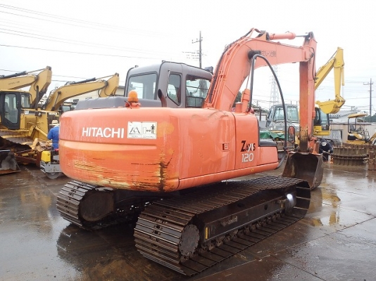 ขายด่วน รถขุด HITACHI ZX120  นำเข้าเองจากญี่ปุ่นโดยตรง สภาพสวย   ราคากันเอง  สนใจโทร  089-7462641  สุวรรณี  เผ่าพงศ์ษา