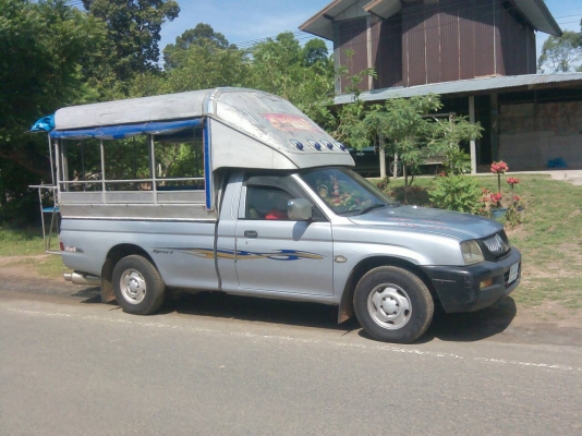 ขายรถกระบะ มิตซุุมิชิ สดาต้า ตอนเดียว ปี 2005  เครื่อง 2.5  ดีเซล สภาพสวยแอร์เย็น ล้อแม็กยางใหม่ทั้งสีเส้น