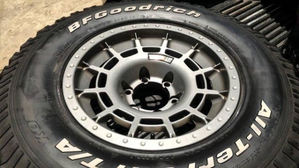 ขายล้อแท้ Rally Art ขอบ 16 พร้อมยาง BF ขายล้อแท้ Rally Art ขอบ 16 พร้อมยาง BF