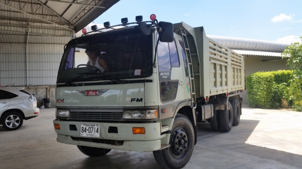 ขายรถบรรทุก 10 ล้อ