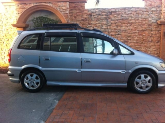CHEVROLET ZAFIRA 2.2 LUXURY TOURING ปี2004