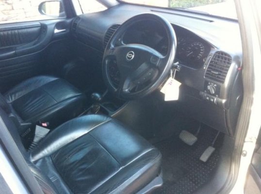 CHEVROLET ZAFIRA 2.2 LUXURY TOURING ปี2004 CHEVROLET ZAFIRA 2.2 LUXURY TOURING ปี2004