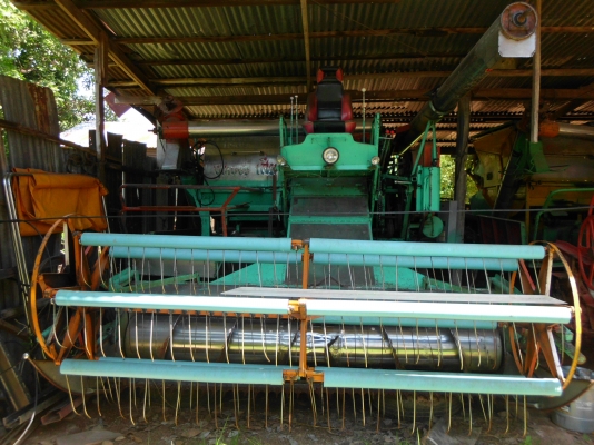 ขายรถเกี่ยวข้าว บางไทร