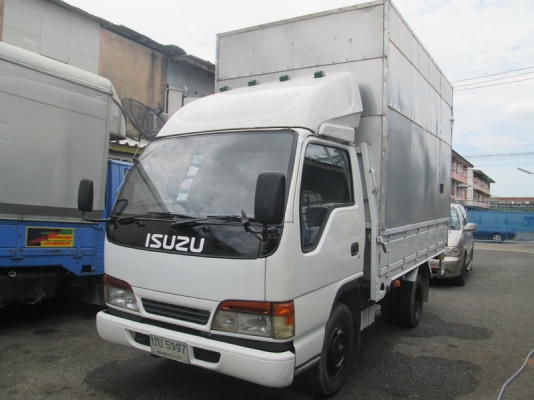 ขายIsuzu NKR 6ล้อ หัวการ์ตูน ไม่ติดเวลา ปี10.