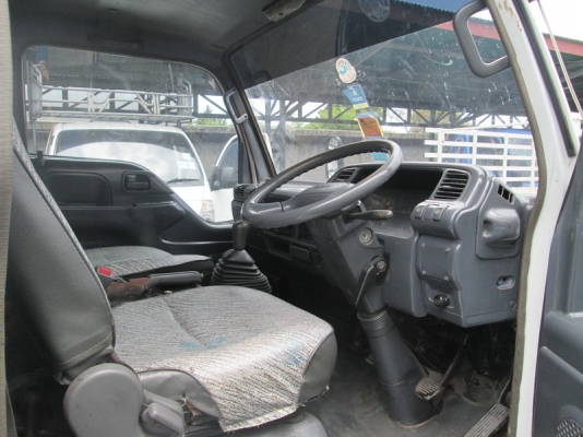 ขายIsuzu NKR 6ล้อ หัวการ์ตูน ไม่ติดเวลา ปี10.