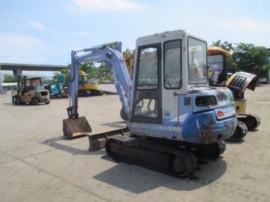 ขายรถขุดMITSUBISHI MM35B (หัวเก๋ง) เก่านอกแท้100\% เครื่องดีระบบดี ขายรถขุดMITSUBISHI MM35B (หัวเก๋ง) เก่านอกแท้100\% เครื่องดีระบบดี