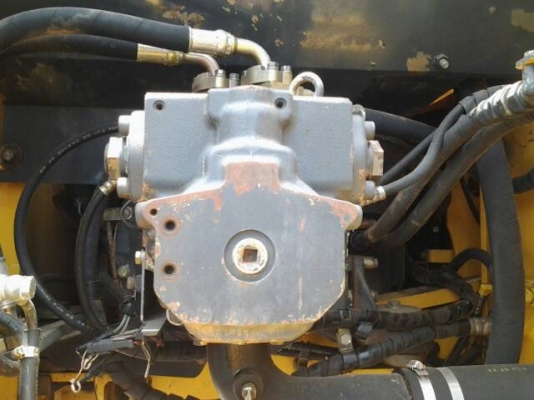 ขายkomatsu PC 200-7