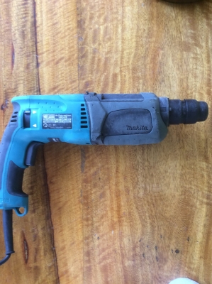 สว่านโรตารี่ makita HR2470