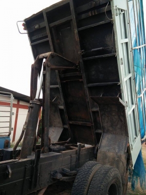 -ขาย หกล้อดั๊ม ร็อคกี้175 แรง สภาพตามรูป เอกสารพร้อมโอน