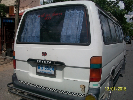 TOYOTA HIACE เครื่องแน่น สภาพสวย สีดี กันชันรอบคัน พร้อมวิ่งใช้งาน