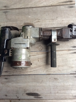 สกัด MAKITA HM1201