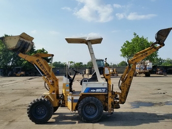 ขาย รถตักหลังขุดล้อยาง KOMATSU WA20 WHEEL LOADER มีอุปกรณ์เสริมขุด ด้านหลัง เก่านอก ญี่ปุ่น
