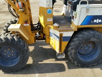 ขาย รถตักหลังขุดล้อยาง KOMATSU WA20 WHEEL LOADER มีอุปกรณ์เสริมขุด ด้านหลัง เก่านอก ญี่ปุ่น