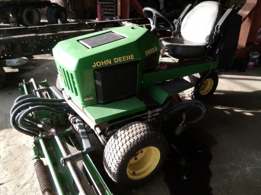 ขายเครื่องตัดหญ้า จอนเดียร์