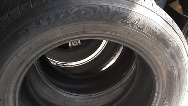 Bridegstone gr90 195 60 15 คู่ละ2200 บ.