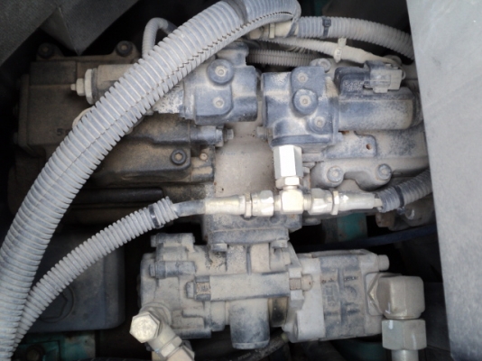 SK135SR-1ES # YY04-07213 6358ชั่วโมง รถปี2005 เก่าญี่ปุ่น