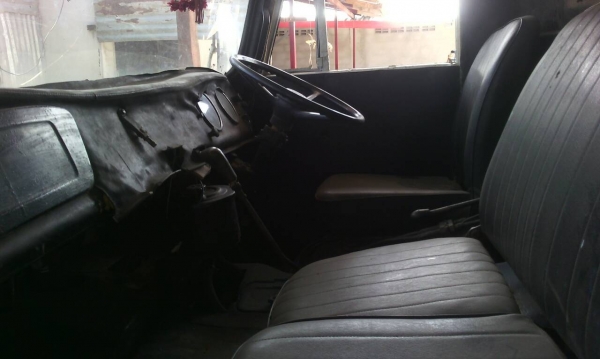 ขายด่วยรถ6ล้อดั้มHINOKM 300เครือง100แรง6สูบรถใช้งานอยู่ ขายด่วยรถ6ล้อดั้มHINOKM 300เครือง100แรง6สูบรถใช้งานอยู่