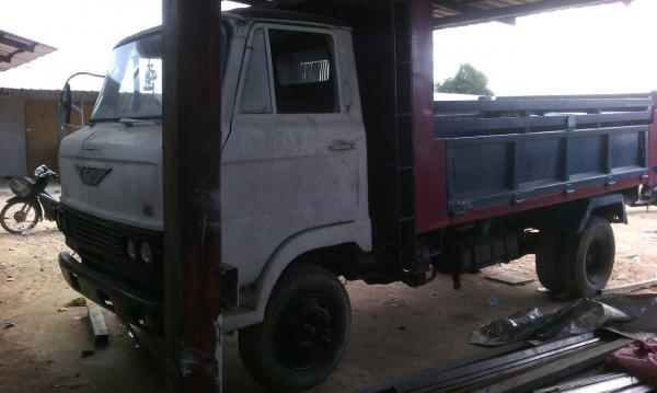 ขายด่วยรถ6ล้อดั้มHINOKM 300เครือง100แรง6สูบรถใช้งานอยู่ ขายด่วยรถ6ล้อดั้มHINOKM 300เครือง100แรง6สูบรถใช้งานอยู่