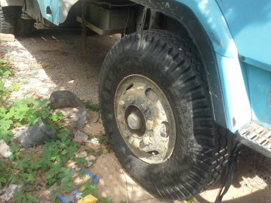 ขายรถบรรทุก 10 ล้อเทรลเลอร์ ISUZU ROCKY 210 ใส่เครื่อง EM100 220 แรงม้า 2 เพลาสโลว์ดึง ราคา 740000