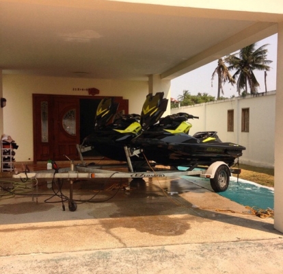 ขายด่วน เรือเจ็ตสกี SEADOO RXP 260 RS ขายเหมา2ลำ พร้อมเทลย์เล่อ