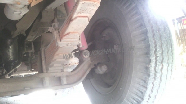 รถบัส ยี่ห้อ BENZ ขนาดความยาว  6.50  เมตร   24  ที่นั่ง เครื่อง DQ100  90 แรงม้า