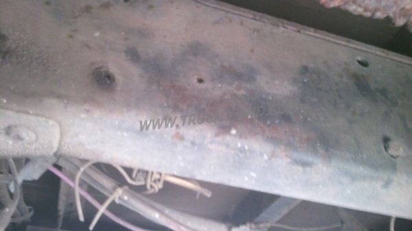 รถบัส ยี่ห้อ BENZ ขนาดความยาว  6.50  เมตร   24  ที่นั่ง เครื่อง DQ100  90 แรงม้า