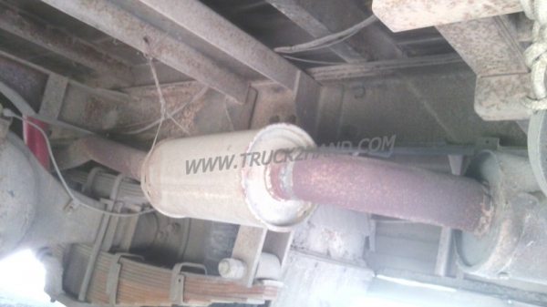 รถบัส ยี่ห้อ BENZ ขนาดความยาว  6.50  เมตร   24  ที่นั่ง เครื่อง DQ100  90 แรงม้า