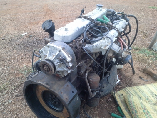 ขายเครื่องยนต์ Isuzu D500