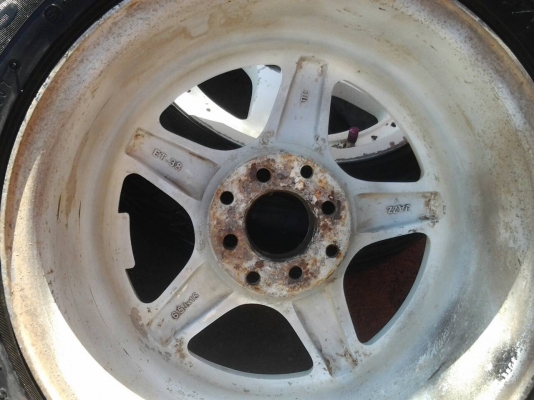 15x6.5 / 4*100/114 พร้อมยางเก่า ล้อแท้ เดิม ๆ หนา ๆ ทำสีเพิ่ม 500