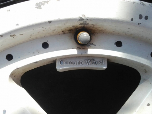 15x6.5 / 4*100/114 พร้อมยางเก่า ล้อแท้ เดิม ๆ หนา ๆ ทำสีเพิ่ม 500