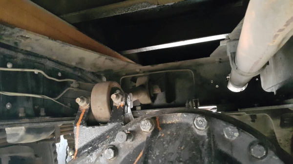 ขายด่วนสิบล้อร็อก195เพลาเดียว ปี39นางฟ้าแท้ รถสวยจัด เดิมมาก สดจริง เดิมทุกชิ้น คัสซีสวยทั้งเส้น เครื่องไม่เคยแกะ การันตีความสวย คันนี้ซื้อไปใช้อย่างเดียวไม่ต้องซ่อม รถสภาพนี้หายากคับ