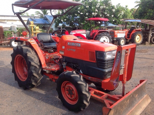 แทรกเตอร์คูโบต้า 3408 พร้อมใบดันหน้าและผาน6 สภาพเดิมๆ พร้อมใช้งาน แทรกเตอร์คูโบต้า 3408 พร้อมใบดันหน้าและผาน6 สภาพเดิมๆ พร้อมใช้งาน