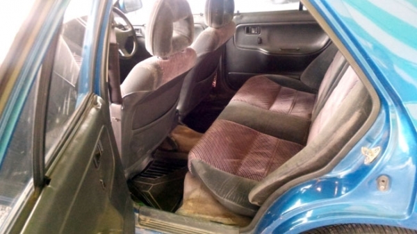 ขาย 323 คัลเรอร์คี ปี93 ตัวtopติดLPGไฟฟ้าทั้งคัน