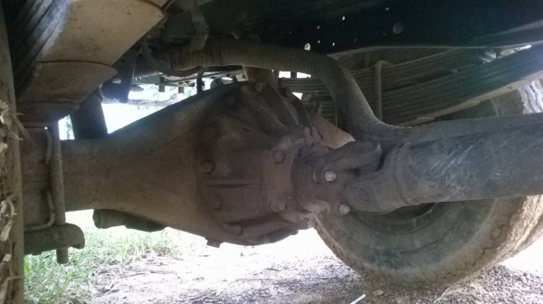 ขาย 6 ล้อ ISUZU KS เครื่อง 4BD1 115 แรงม้า คัสซีสวยตลอดเส้น เก๋งสวยไม่ผุ มีคอกเหล็กพร้อมบรรทุก ทะเบียนพร้อมโอนครับ