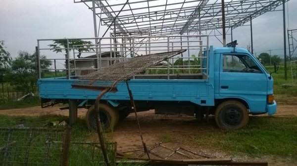 ขาย 6 ล้อ ISUZU KS เครื่อง 4BD1 115 แรงม้า คัสซีสวยตลอดเส้น เก๋งสวยไม่ผุ มีคอกเหล็กพร้อมบรรทุก ทะเบียนพร้อมโอนครับ