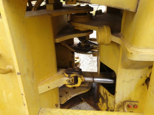 ขายKOMATSO  รุ่น ม515