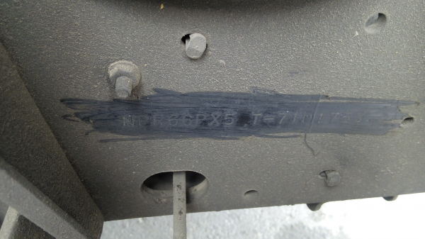 ขาย ISUZU NPR 120 ปี 42 รถพร้อมใช้งาน สนใจติดต่อโทร 085-2762725 (แมน)